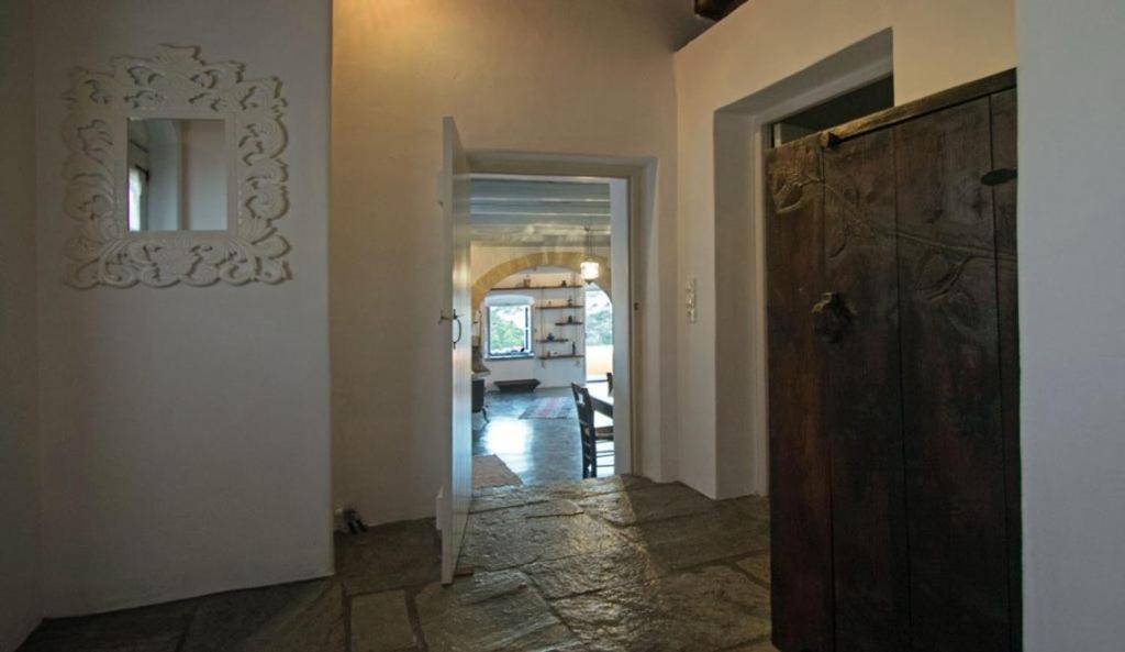 Abramis Rooms Mitáta Exteriör bild